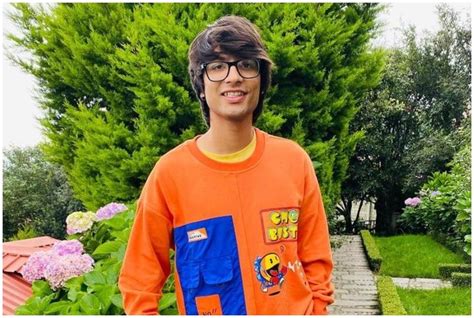 Sourav Joshi: Age, Height, Net Worth, Spouse, & Facts