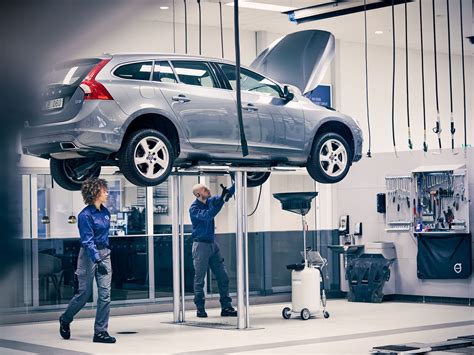 Volvo Cars Servicing