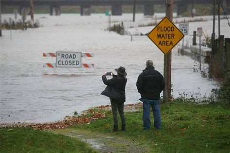 Brace for flooding: Weeklong storm to pummel Snohomish County | HeraldNet.com