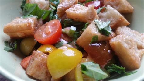 Lunches Fit For a Kid: International Cooking Challenge: Italy - Panzanella