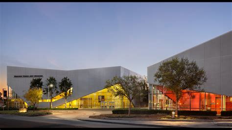 East Los Angeles College - Arts Campus - Arquitectonica Architecture