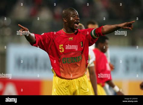 BOBO BALDE GUINEA & CELTIC FC ALEXANDRIA ALEXANDRIA EGYPT 22 January 2006 Stock Photo - Alamy