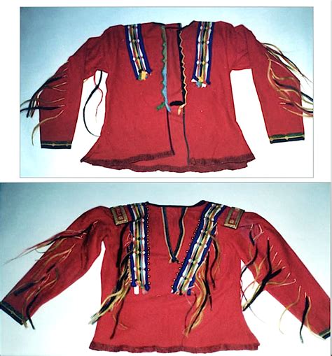 Pawnee shirt/coat. NMAI ac | Native american clothing, Clothes, Warriors shirt