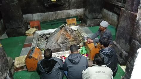 Inside kedarnath temple ( Kedar shila) केदारनाथ मंदिर के अंदर (केदार ...