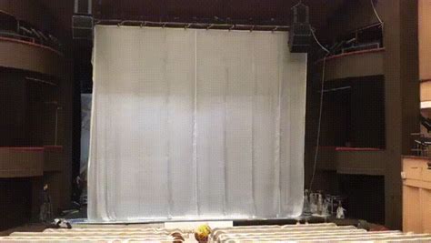 Curtain Raiser : r/gifs