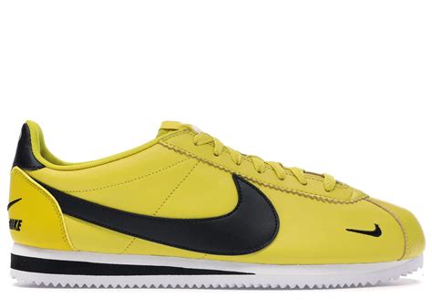 Nike Classic Cortez Premium in Yellow for Men - Save 62% - Lyst