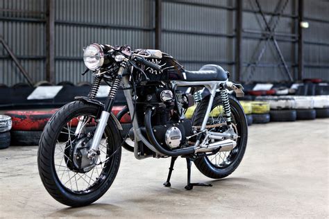 The Black: a stealthy Honda CB350 from Australia | Bike EXIF