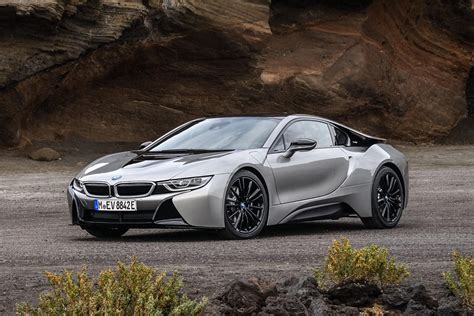 2020 BMW i8 Hybrid Coupe Review | New Model BMW i8 - Price, Trims, Specs, Photos, Ratings in USA ...