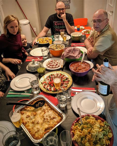 Christmas Eve Italian dinner. : r/christmas