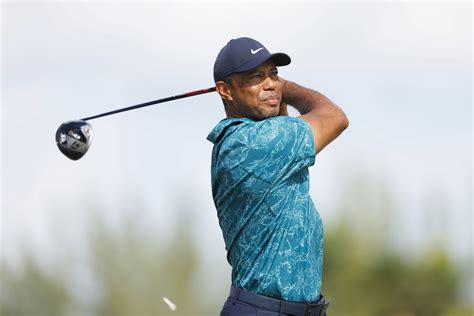 Tiger Woods starts hot, struggles late Friday at 2023 Hero World Challenge