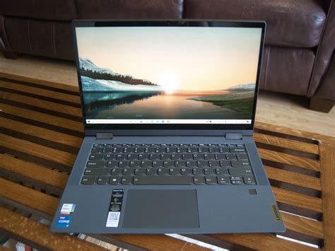 Lenovo IdeaPad Flex 5i 14 review: Refresh keeps same great features, but stick with AMD for best ...
