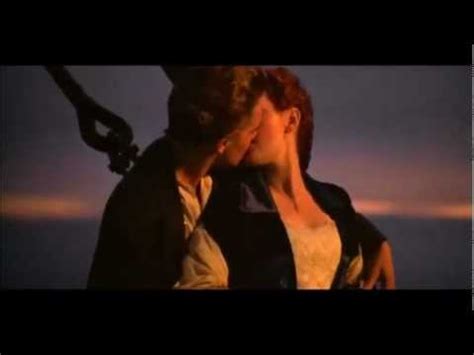 Titanic: Jack & Rose kiss (original scene) - YouTube