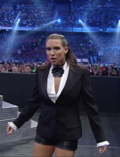 Stephanie McMahon at wrestlemania 30 : r/StephanieMcMahon