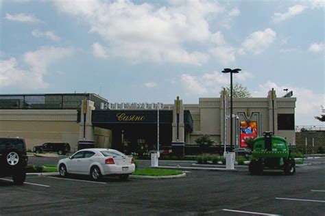 Hollywood Casino York Opening August 12, Barstool Sportsbook, Too