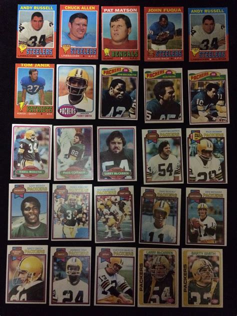 VINTAGE NFL FOOTBALL TRADING CARDS LOT (PACKERS, STEELERS, PATRIOTS ...