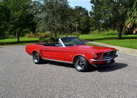 1968 Ford Mustang Convertible Red | NR Classic Car Collection Stuttgart