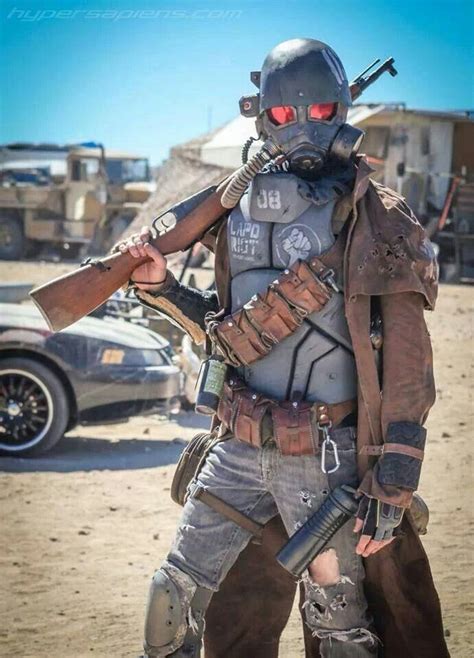 Epic NCR Ranger Cosplay! (x-post from /r/pics) : r/Fallout