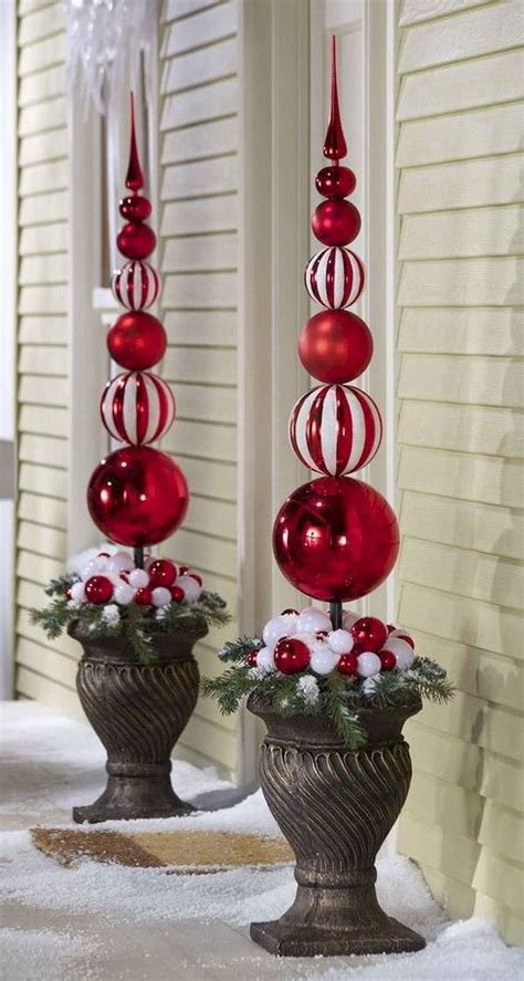 60 elegant christmas decorations ideas (17) | White christmas ornaments ...