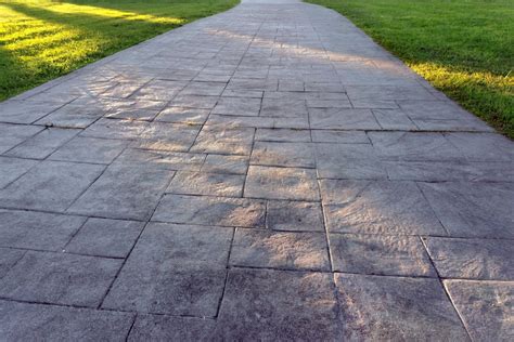 Should I Pave My Driveway? - Jacksonville Pavers Installation