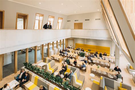 Deventer Town Hall Interior / atelier PRO | ArchDaily