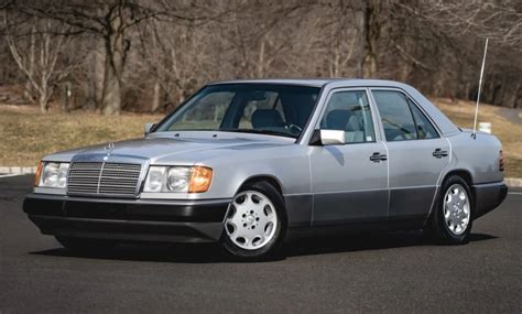 Mercedes-Benz 400E - W124 Market - CLASSIC.COM