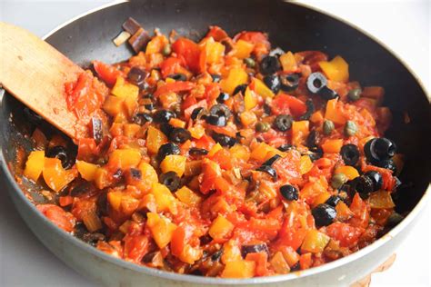 Maltese Kapunata (40 Mins, Stewed Vegetable Dish) - Medmunch