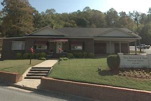 Max Brannon & Sons Funeral Home – Calhoun, Georgia (GA) – Funeral Flowers