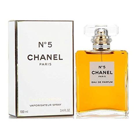 5 Best Perfumes for Older Women In 2023 (Buying Guide & Review ...