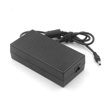 Universal External Laptop Power Supply 19v 7.1a 135w - Buy Universal ...