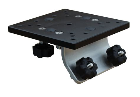 Lund Boats Rail Mount System