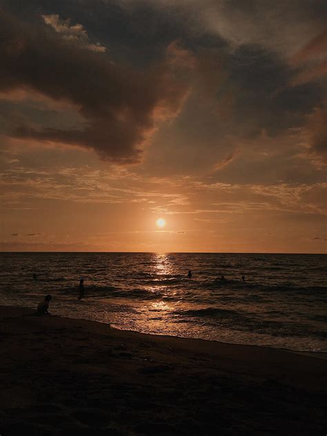 La Union sunset, May 2018 : r/Philippines