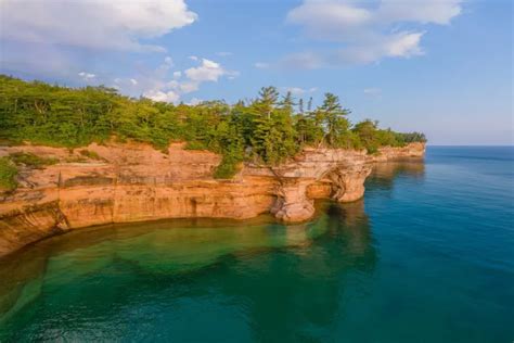 Your Guide to Camping in Pictured Rocks National Lakeshore : Pictured ...