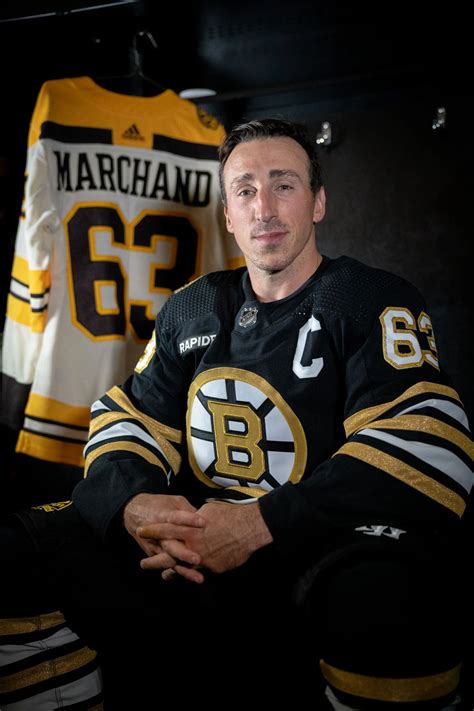 Brad Marchand named the new Bruins captain