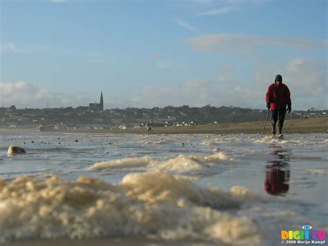 Picture 24752 Tramore Beach | 20080115 Tramore Beach | Photo by digii.eu