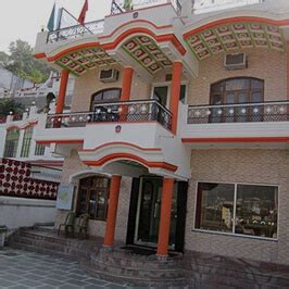 Best Accommodation Options in Srinagar Garhwal, Uttarakhand