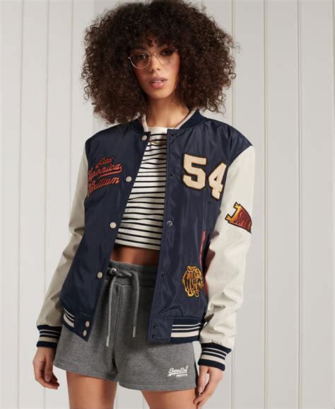 Superdry Varsity Souvenir Bomberjacke - Damen Jacken Und Mäntel