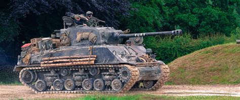 M4A3E8 'Fury' at Tankfest (2016) : TankPorn