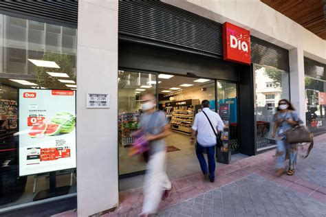 ¿Cómo trabajar en supermercados DIA?: nuevas ofertas de empleo - BuscadordeTrabajo.es