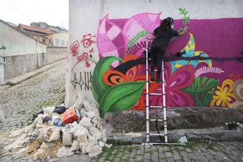 Street Artists create open air graffiti gallery in Rio's oldest favela - News18