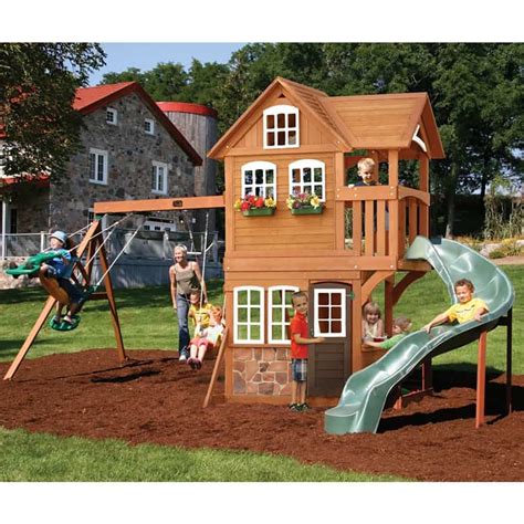 Backyard Playground and Swing Sets Ideas: Backyard Play Sets For Your Kids