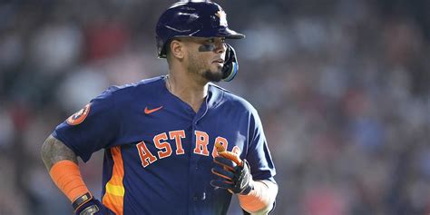 Martin Maldonado hits go-ahead homer in Astros' victory