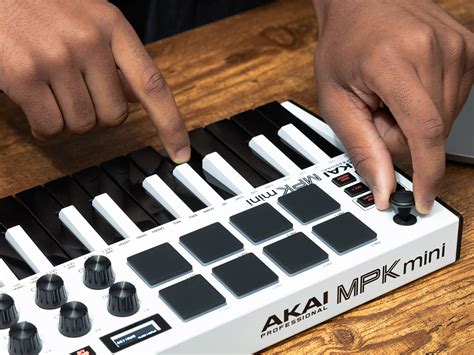 Akai’s MPK Mini MK3 comes with an entire production package