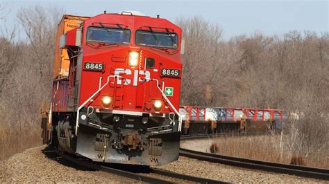Record quarter right “on schedule” for Canadian Pacific #Railway #Trains Age, Railway, Pacific ...