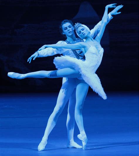 BOLSHOI BALLET | Victor Hochhauser