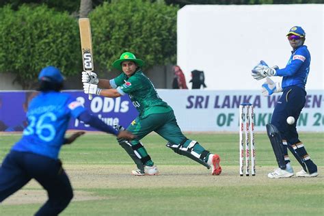 Nida Dar works one behind square leg | ESPNcricinfo.com