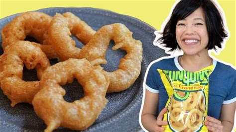 Fried Funyuns & Onion Rings Recipe - YouTube in 2020 | Onion rings, Onion rings recipe, Funyuns ...