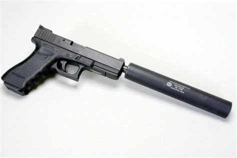 Gun Fetish Blog: Glock 19 AAC Evolution 9 Suppressor Package