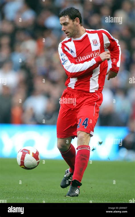 RORY DELAP STOKE CITY FC CITY OF MANCHESTER STADIUM MANCHESTER ENGLAND ...