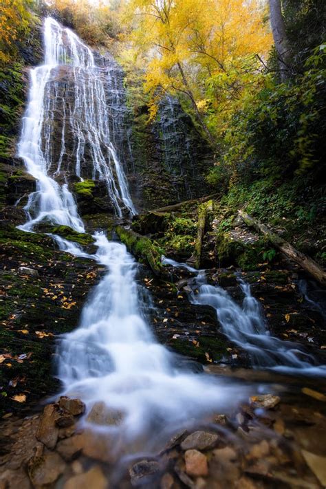 Explore the majestic waterfalls near Bryson City and the Great Smoky Mountains