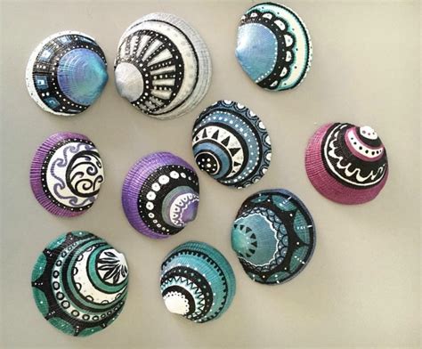 20 Painted Sea Shell Designs • Color Made Happy